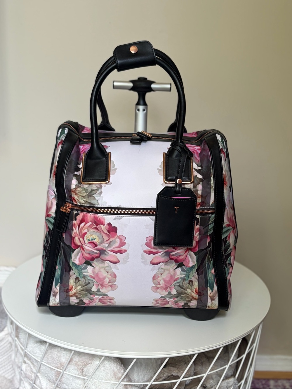 Ted Baker travel bag - carry on roller bag - soft sided floral travel tote